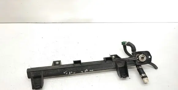 Peugeot 406 Fuel main line pipe 9632577580