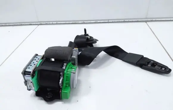 Audi A5 8T 8F Front seatbelt 8T8857706