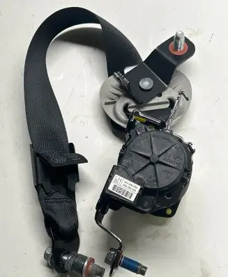 KIA Sorento Third row seat belt U01A004AU05A
