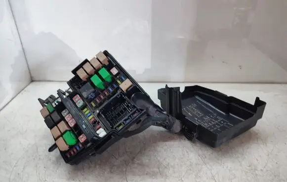 KIA Optima Fuse box set 912802T400
