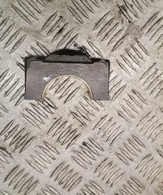 Volkswagen PASSAT B6 Crankshaft Holder 