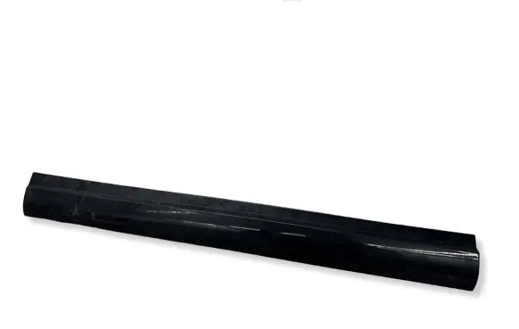 Maserati Levante Front door trim (molding) 670035236