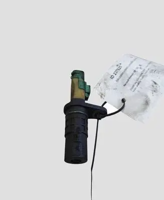 Renault Koleos I Crankshaft position sensor 8200668500