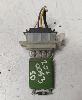 Heater blower motor/fan resistor