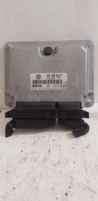 Volkswagen PASSAT B5 Engine control unit/module 038906018P 28SA3504 0281001720