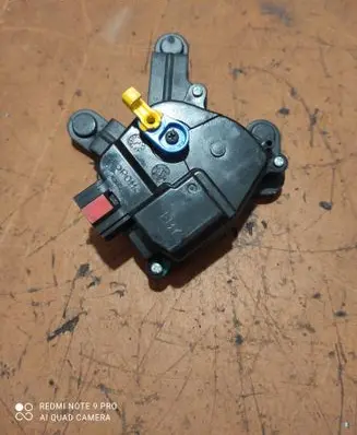 Hyundai i10 Air flap motor/actuator