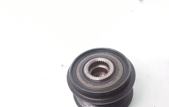 Volvo V70 Alternator pulley F2304018