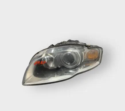 Audi A4 S4 B7 8E 8H Headlight/headlamp 