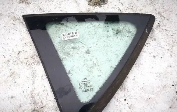 Mercedes-Benz A W169 Rear side window as2
