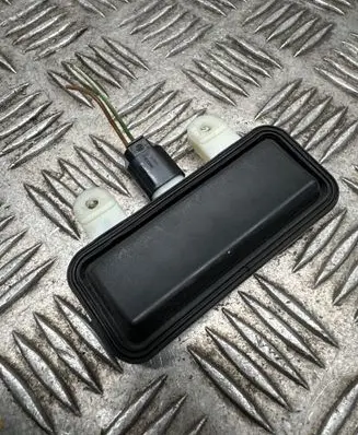 Mercedes-Benz E A207 Tailgate opening switch 2218702410
