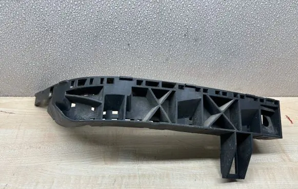Mercedes-Benz E W211 Bottom trim 