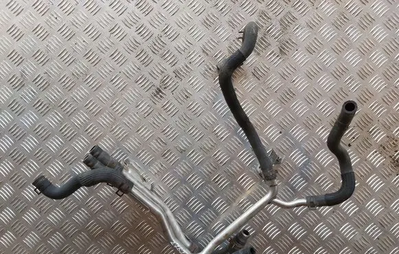 Chevrolet Captiva Engine coolant pipe/hose