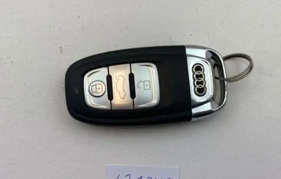 Audi A6 S6 C7 4G Ignition key/card 