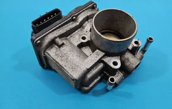 Suzuki Swift II Throttle body valve 69L01660 IMPRK1597781