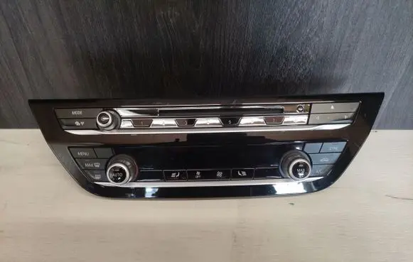 BMW X3 G01 Tailgate/trunk/boot open switch 7951977
