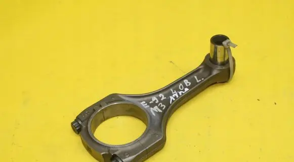 BMW 3 E92 E93 Piston with connecting rod