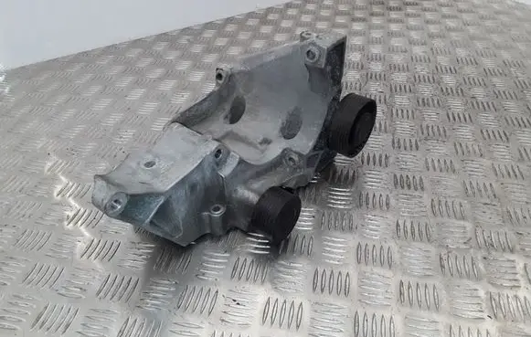 BMW 1 E81 E87 Generator/alternator bracket 7802639 13992010 1116780263902