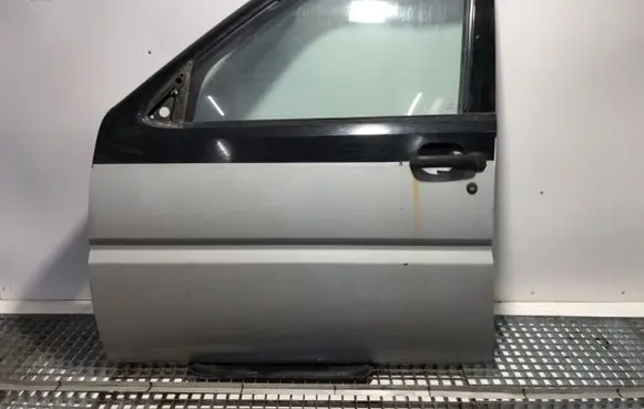 Ford Maverick Front door
