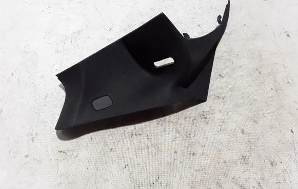 Mercedes-Benz CLA C117 X117 W117 (D)pillar trim (top) A1176902525