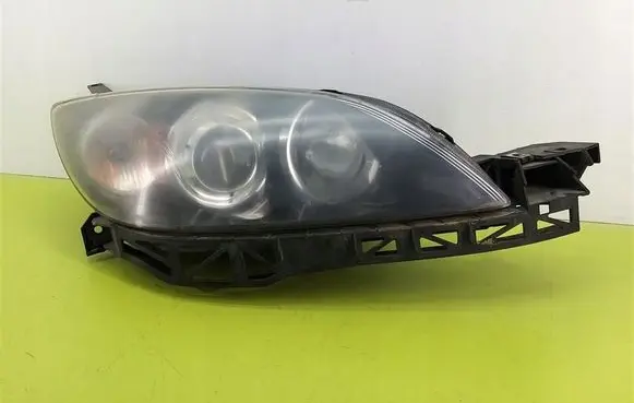 Mazda 3 I Headlight/headlamp