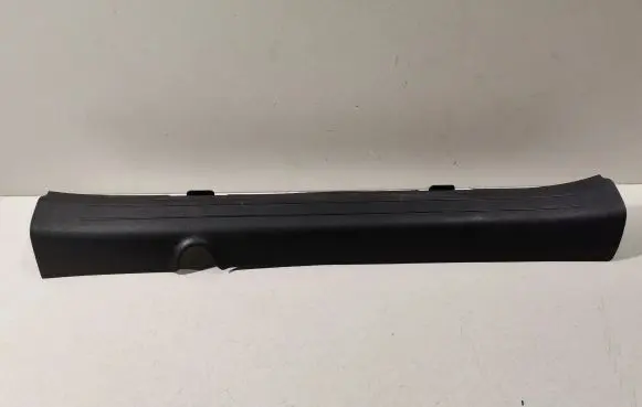 KIA EV6 Front sill trim cover 85870CV000