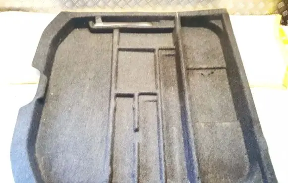 Volvo V70 Trunk/boot mat liner 30653394