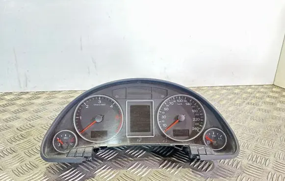 Audi A4 S4 B7 8E 8H Speedometer (instrument cluster) 1036901830
