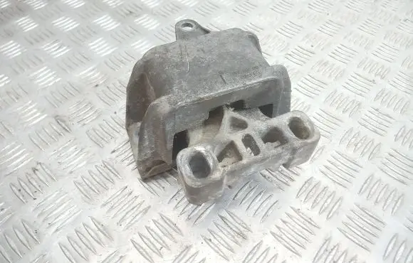 Volkswagen Golf IV Engine mount bracket 1J0199555