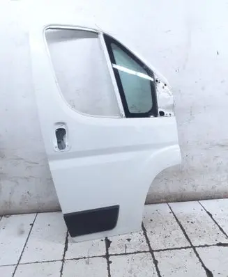 Door (2 Door Coupe)