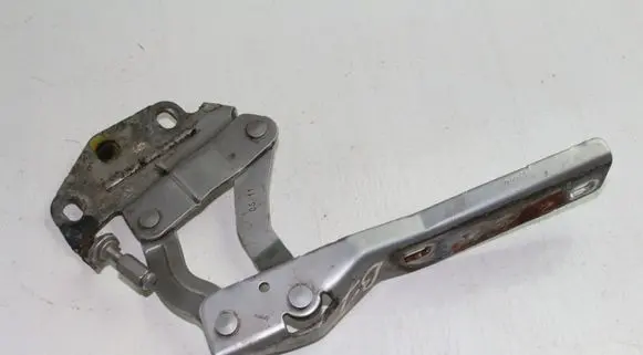 Volkswagen PASSAT B7 Engine bonnet/hood hinges 3AA823301