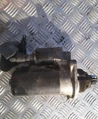 Volkswagen Caddy Starter motor 1005831397