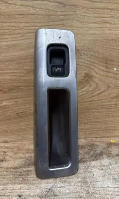Volvo V50 Electric window control switch 8679681 5C055079S