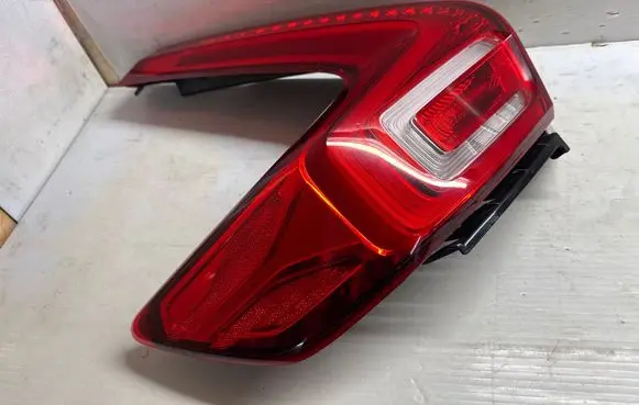 Rear/tail lights