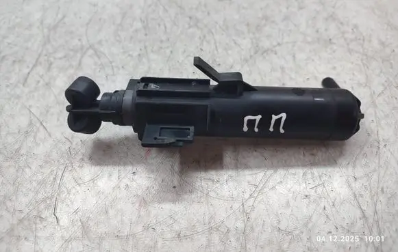 Audi A5 Sportback 8TA Headlight washer spray nozzle 8T0955102D
