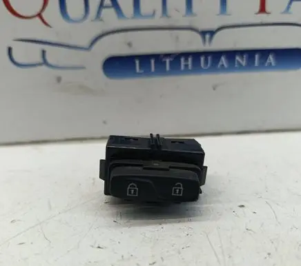Volvo XC60 Central locking switch button 31318988
