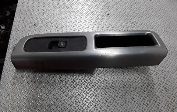 Volvo V50 Electric window control switch