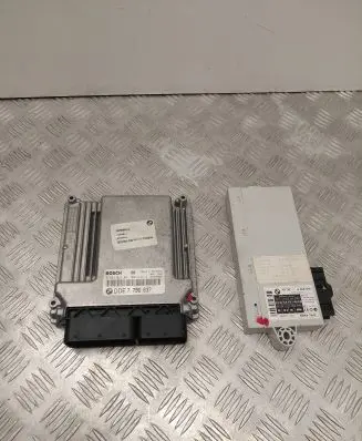 BMW 5 E60 E61 Engine ECU kit and lock set 7796637