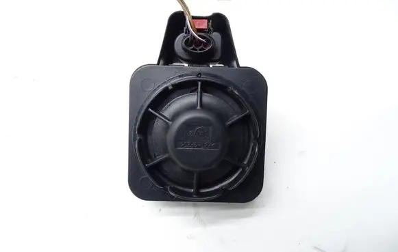 Skoda Octavia Mk3 (5E) Alarm system siren 5Q0951605A