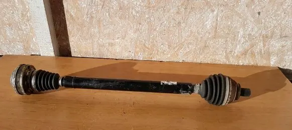 Audi Q3 8U Front driveshaft