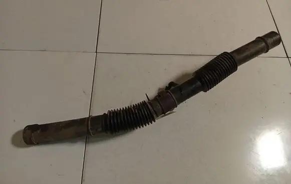 Renault Laguna I Air intake hose/pipe 7700864243