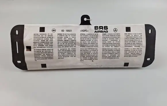 Mercedes-Benz CLS C219 Passenger airbag 2198600502 A2198600502