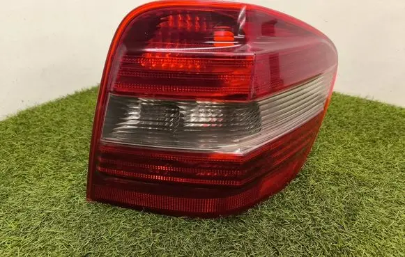 Mercedes-Benz ML W164 Rear/tail lights