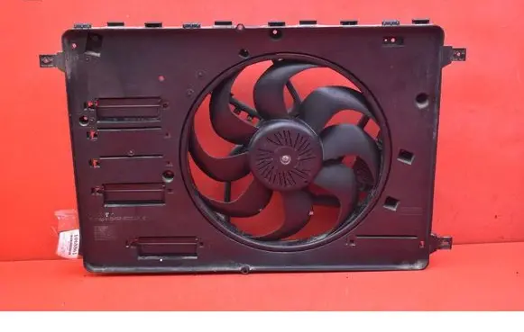 Volvo V60 Electric radiator cooling fan P31368427