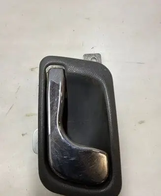 Mitsubishi Pajero Front door handle cover MR517467