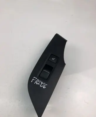 Toyota Prius (XW50) Electric window control switch 193335