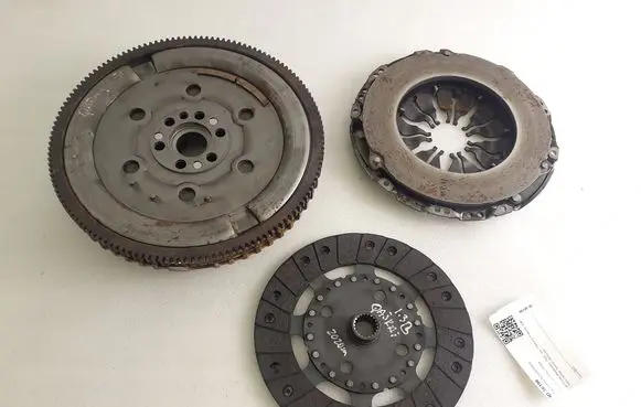 Nissan Qashqai J12 Clutch set kit 123100461R 302103451R 301010007R