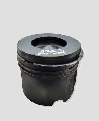 BMW 5 E60 E61 Piston N47