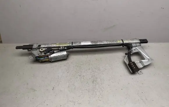 Mercedes-Benz E W124 Seat belt height adjuster 0132004306 1248600682 1248600157