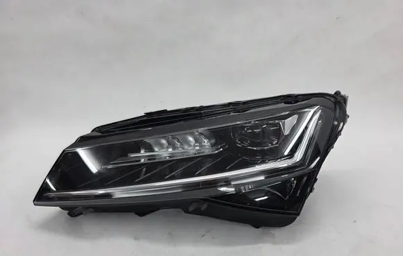Skoda Superb B8 (3V) Headlight/headlamp SPEED3V1941015D 3V1941015D