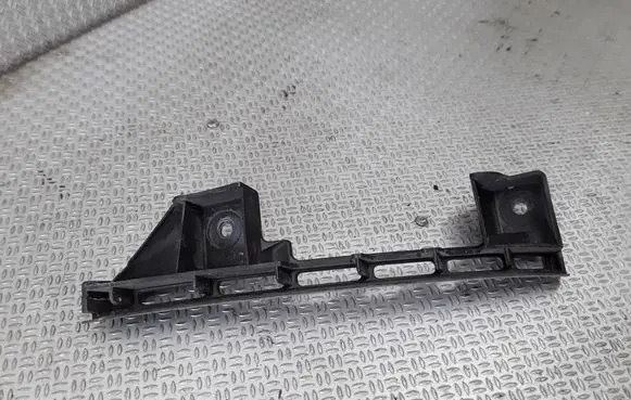 Volkswagen Touran I Front bumper mounting bracket 1T0807890B